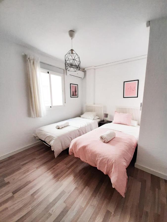 ✾ Dv Properties Central Apartment #P4H2 ✾ Малага Екстер'єр фото