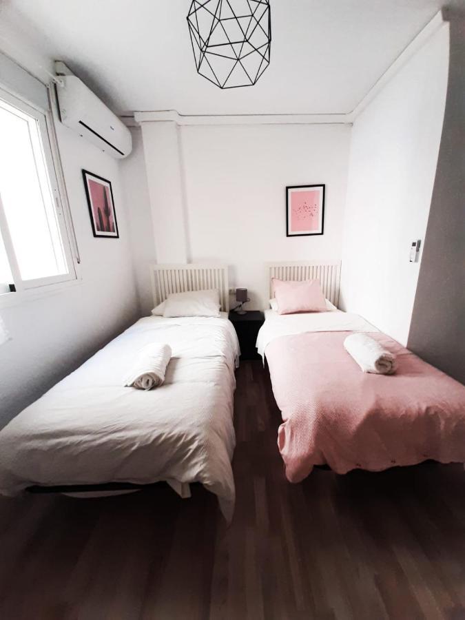 ✾ Dv Properties Central Apartment #P4H2 ✾ Малага Екстер'єр фото